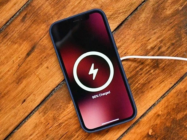 丰台苹果手机维修分享iPhone 12可以随便充电吗 